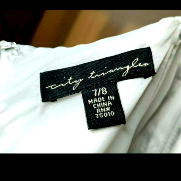 👗Size 7/8 Formal Prom Dress/Ball Gown Silver - Picture 12 of 12